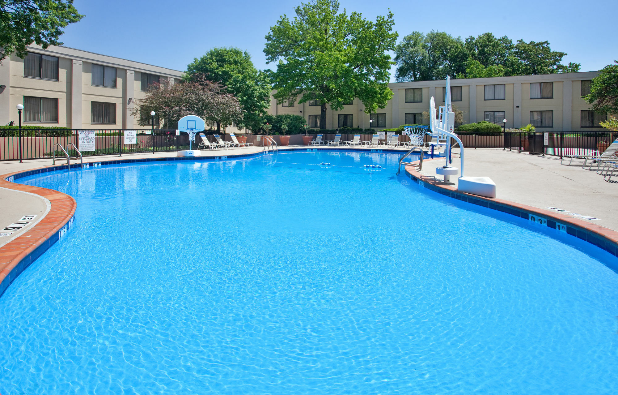 Holiday Inn Country Club Plaza Kansas City Esterno foto